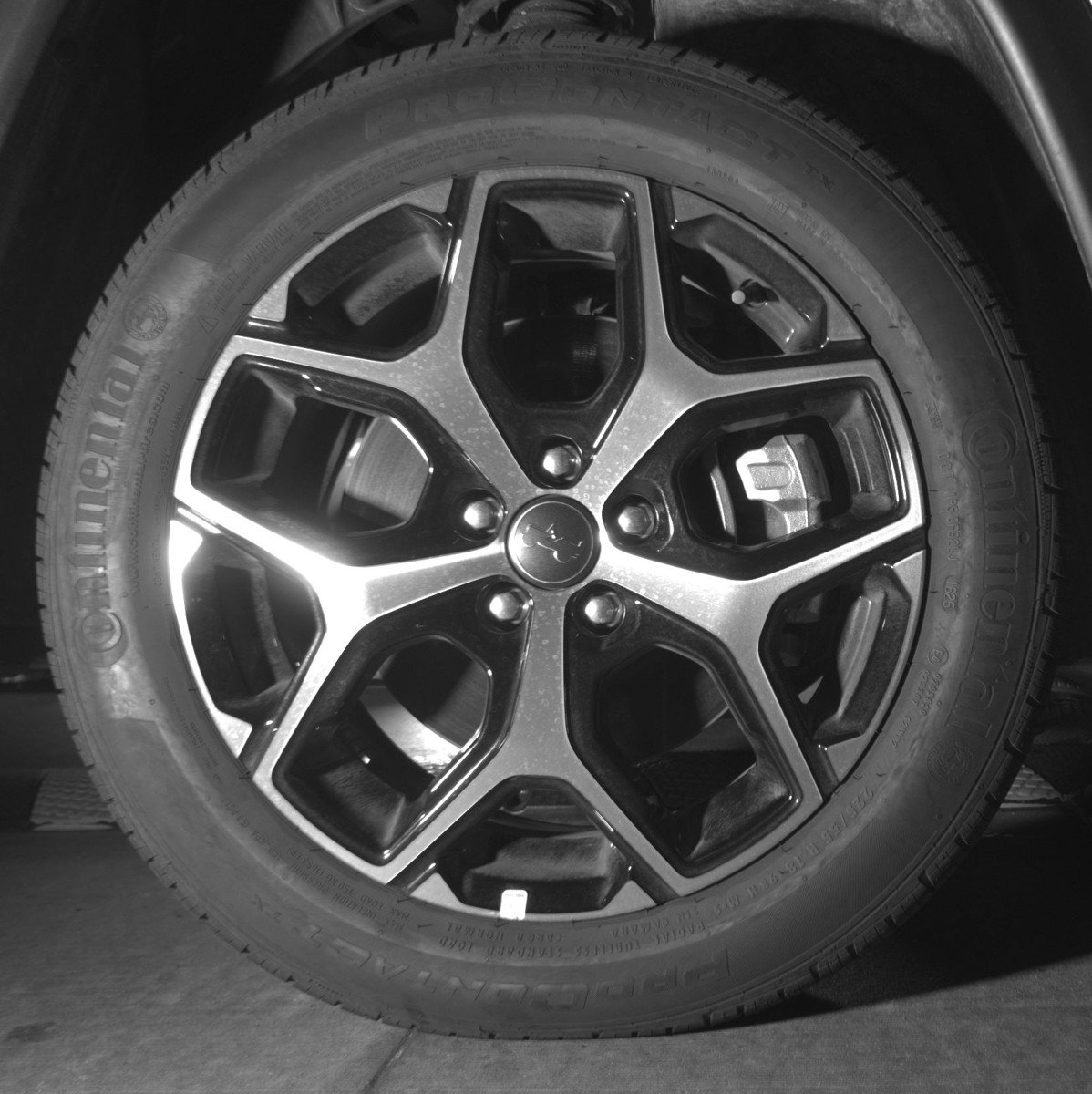 Used 2025 Jeep Compass Limited image 12