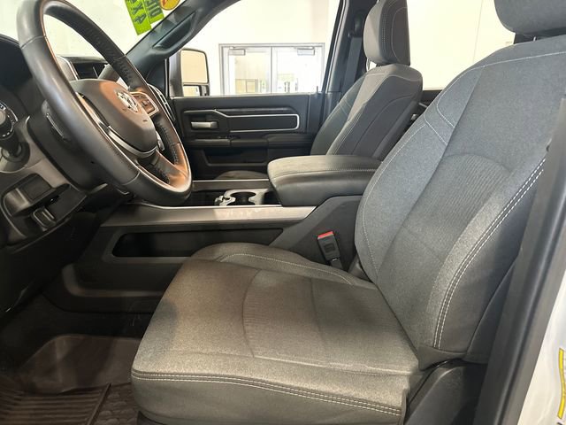 Used 2024 RAM 2500 Big Horn w/ Night Edition AWD/4WD image 25