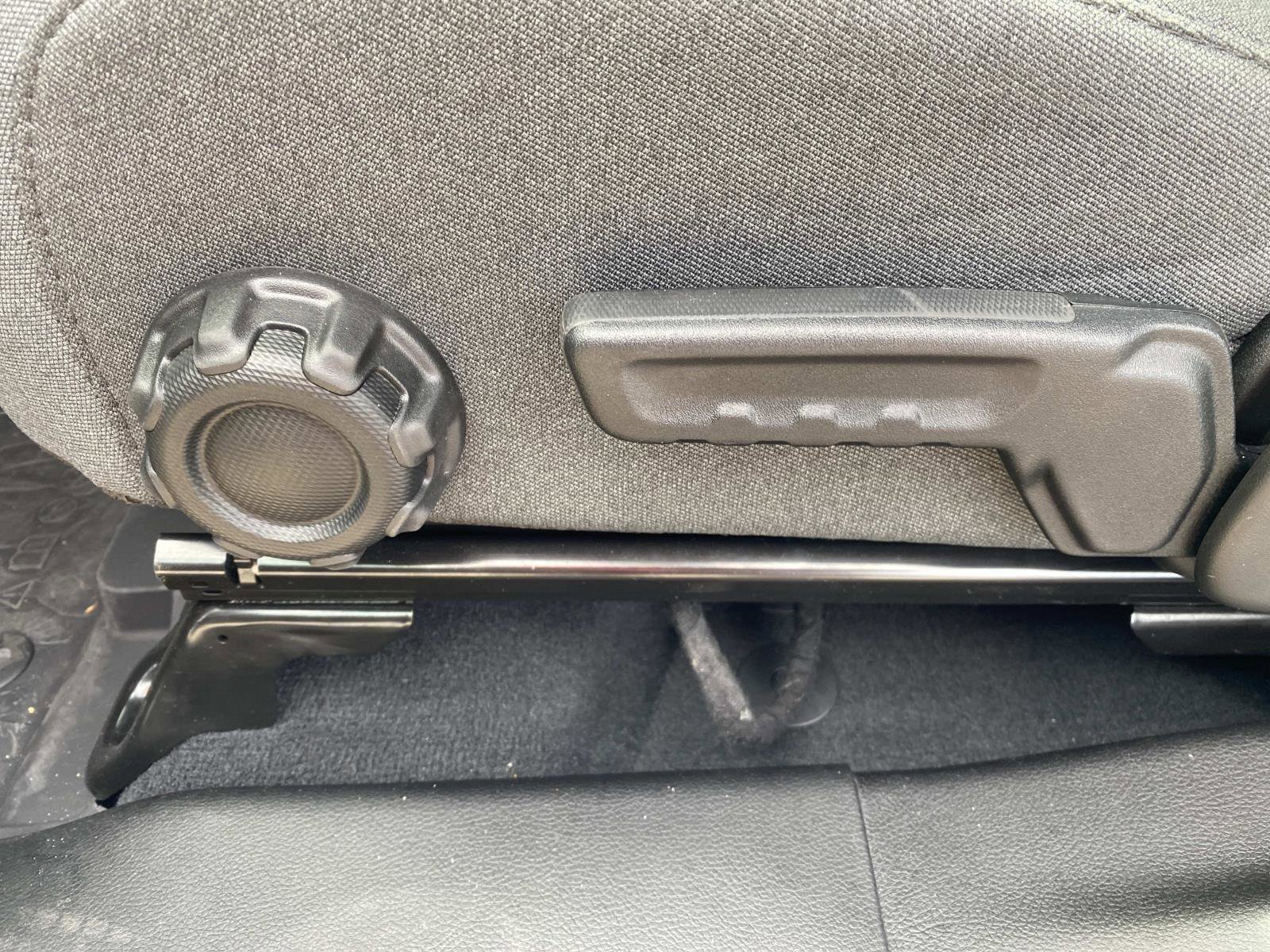 Certified 2024 Jeep Wrangler Sport image 22