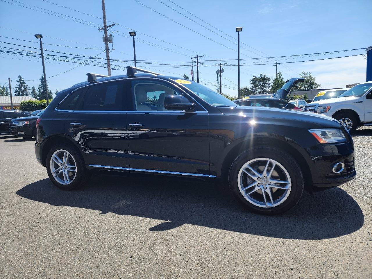 Used 2017 Audi Q5 2.0T Premium Plus w/ Technology Package AWD/4WD image 5