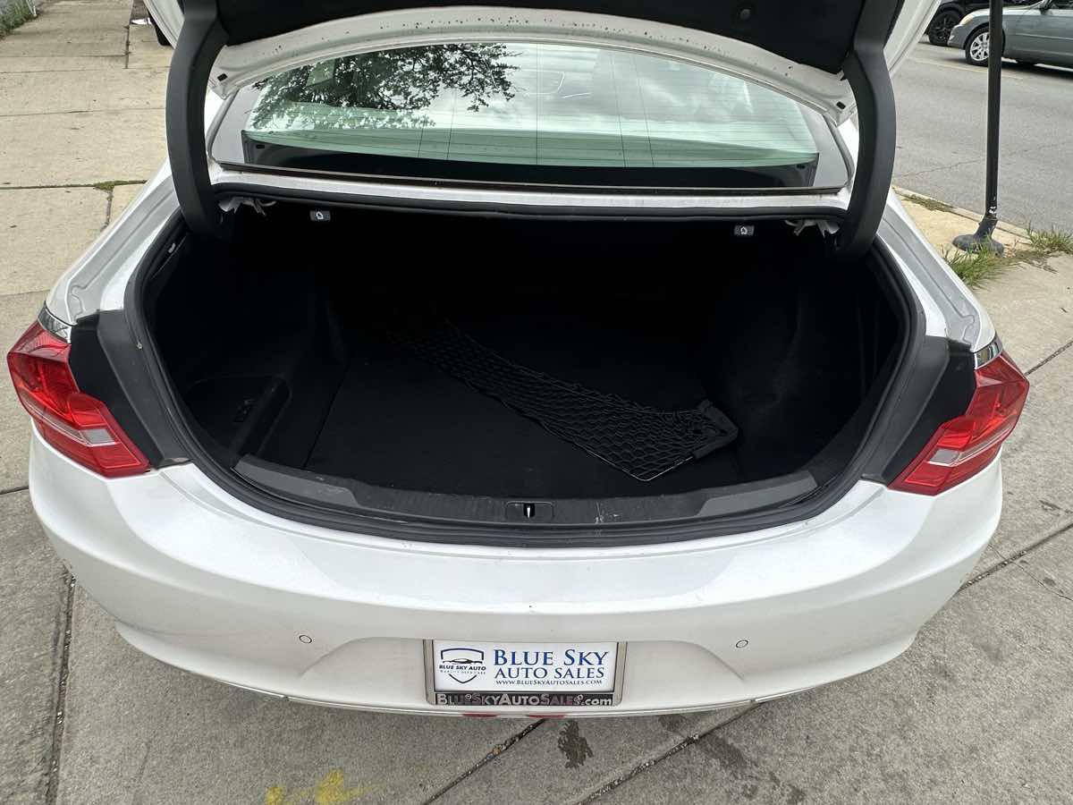 Used 2017 Buick LaCrosse Premium w/ Driver Confidence Package #2 image 31