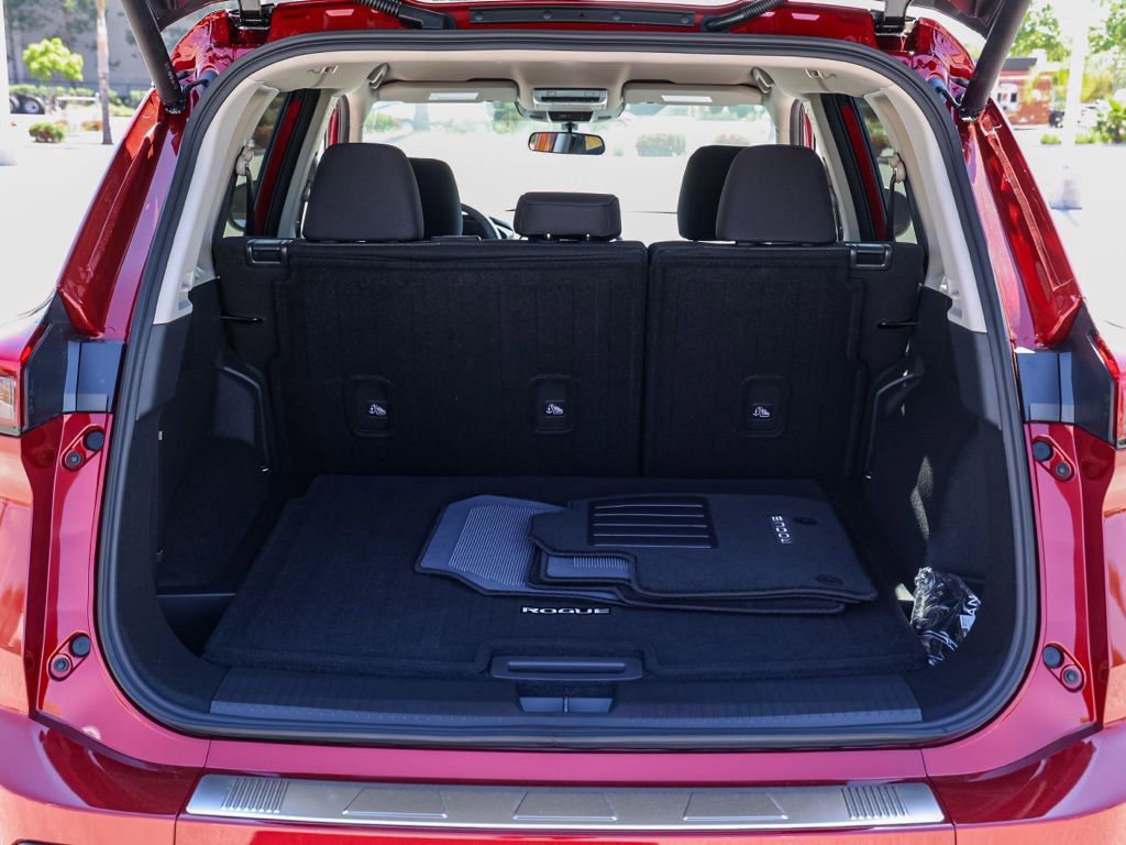 New 2026 Nissan Rogue SV image 16