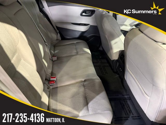 Certified 2025 Nissan Rogue SV image 31