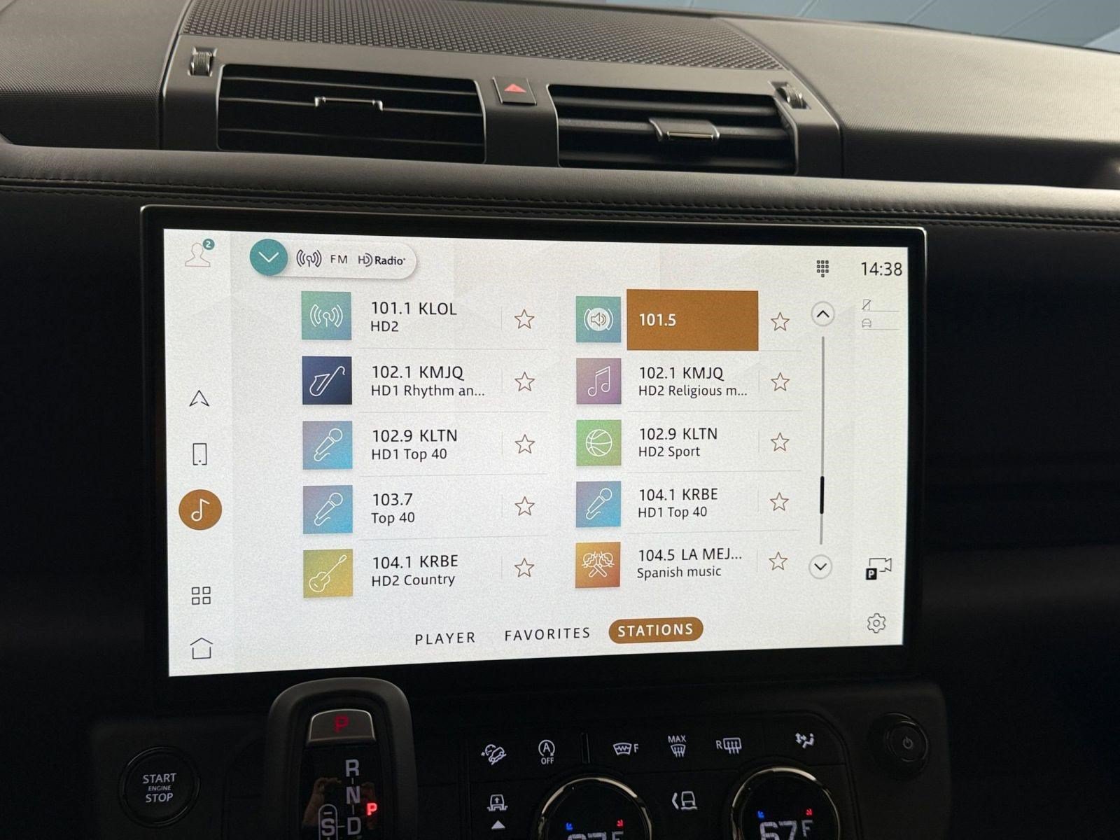 New 2026 Land Rover Defender 110 OCTA AWD/4WD image 26