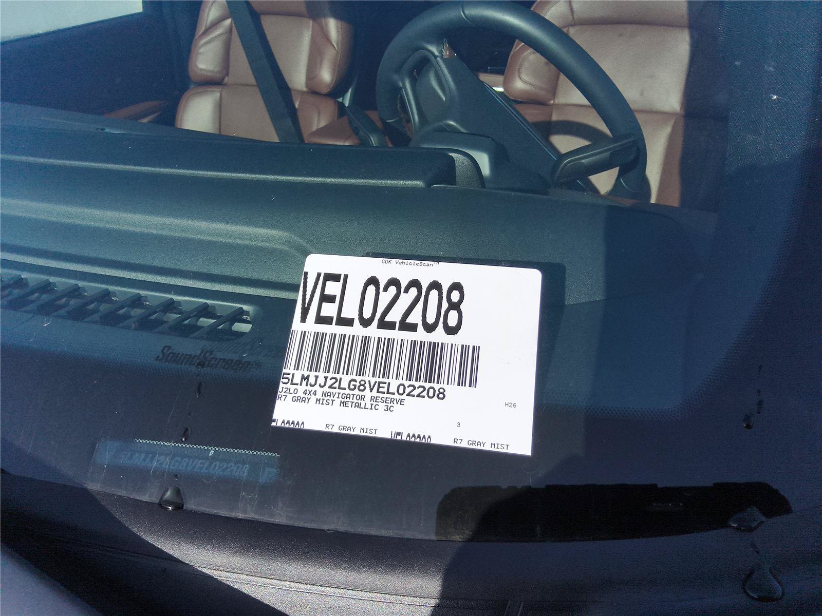 New 2027 Lincoln Navigator Reserve AWD/4WD image 11