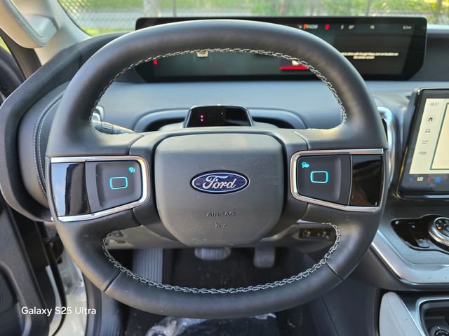 New 2026 Ford Expedition Max Platinum image 27