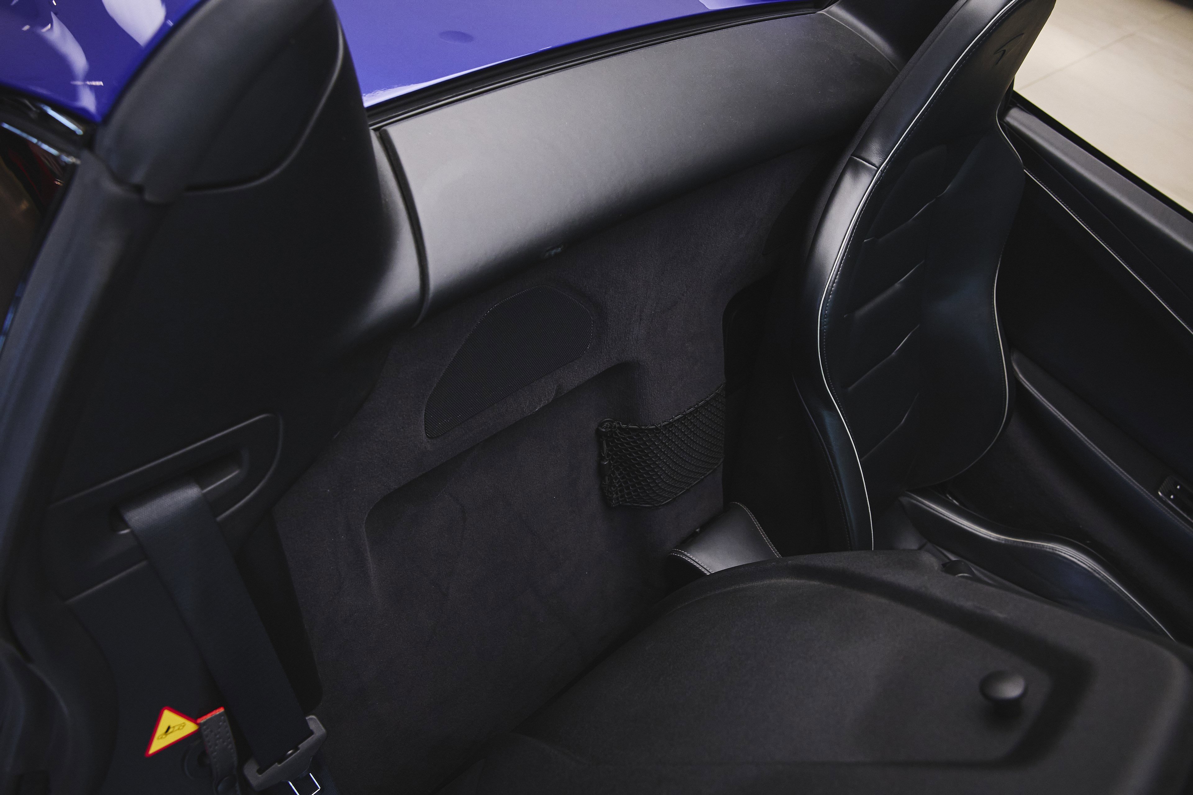 Used 2016 McLaren 650S Spider image 33