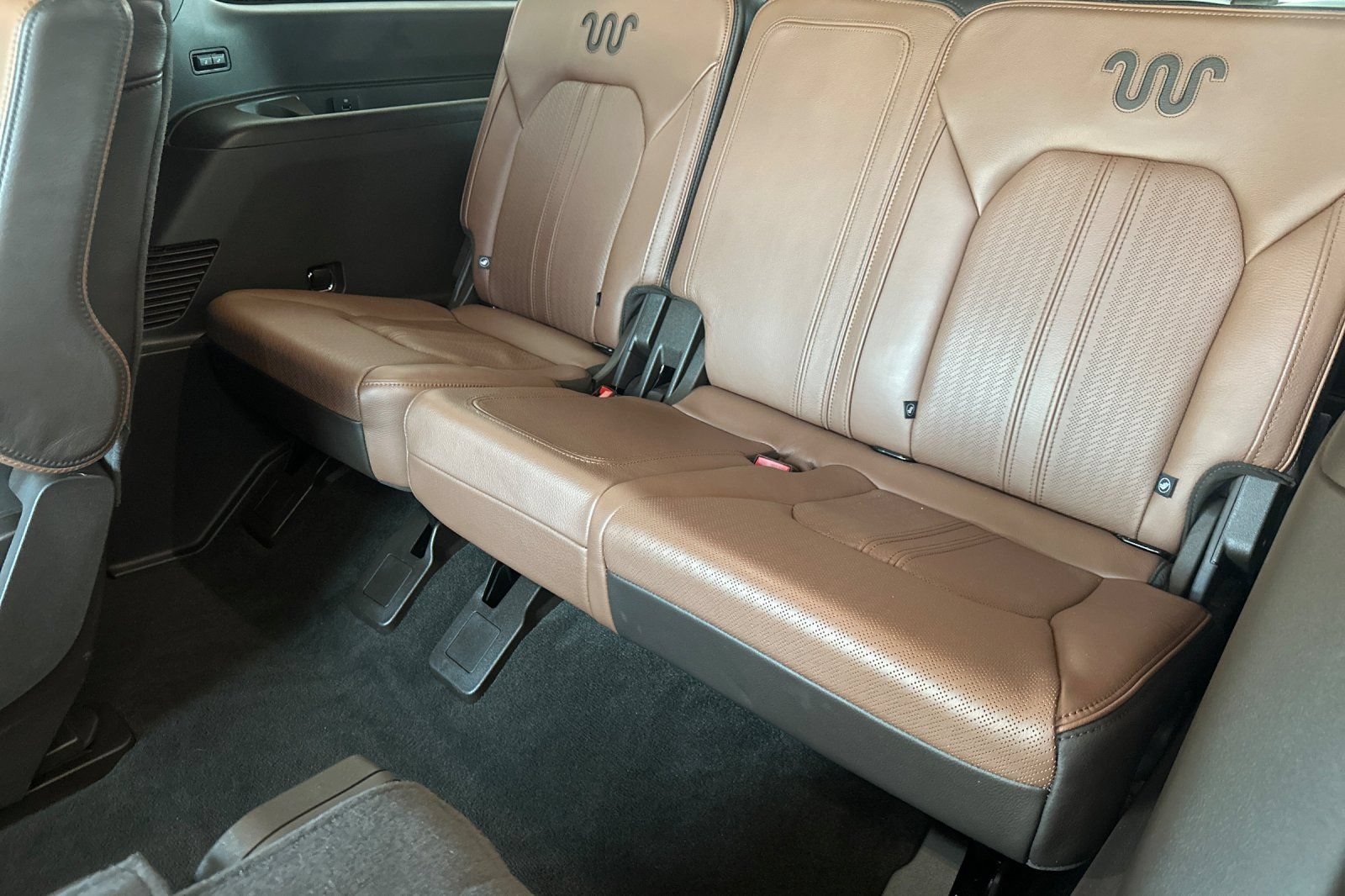 Used 2022 Ford Expedition Max King Ranch AWD/4WD image 16