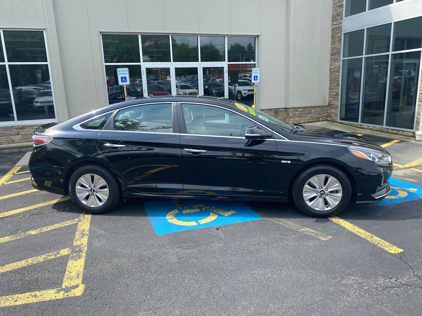Used 2019 Hyundai Sonata SE FWD image 14