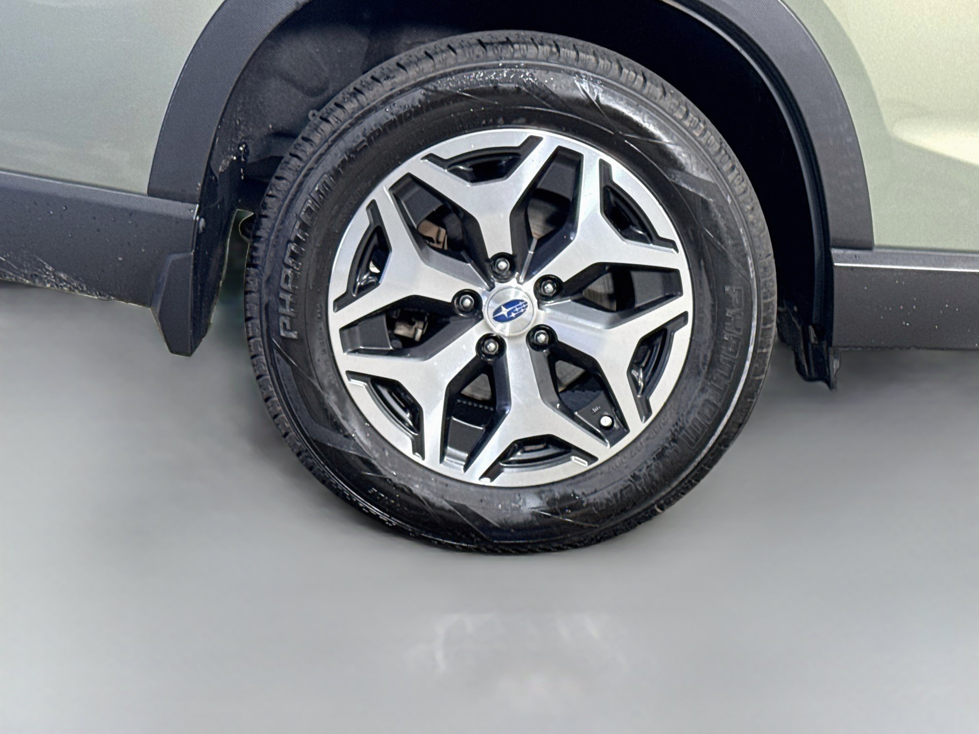 Used 2020 Subaru Forester Premium AWD/4WD image 33