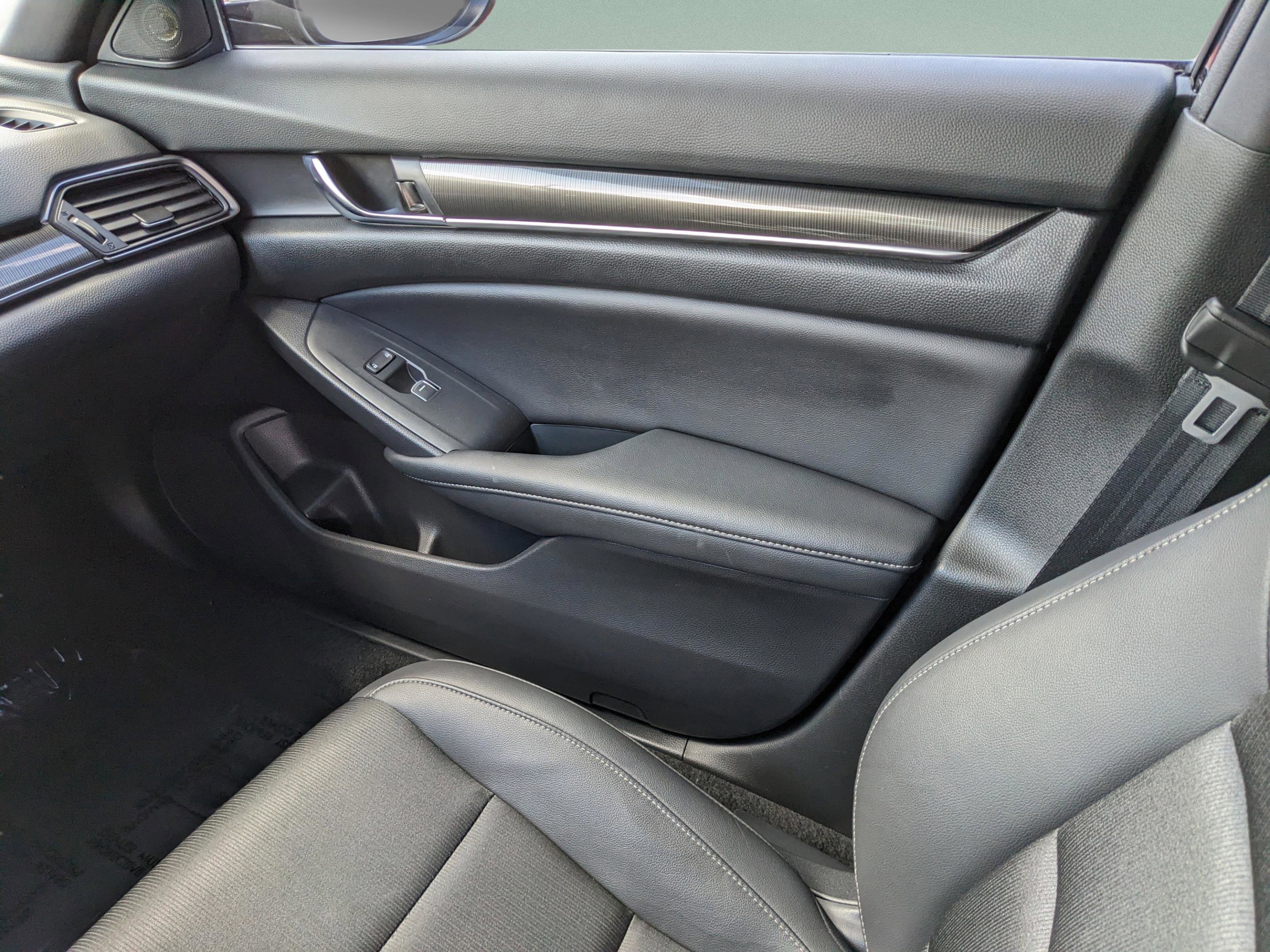 Used 2022 Honda Accord Sport image 13