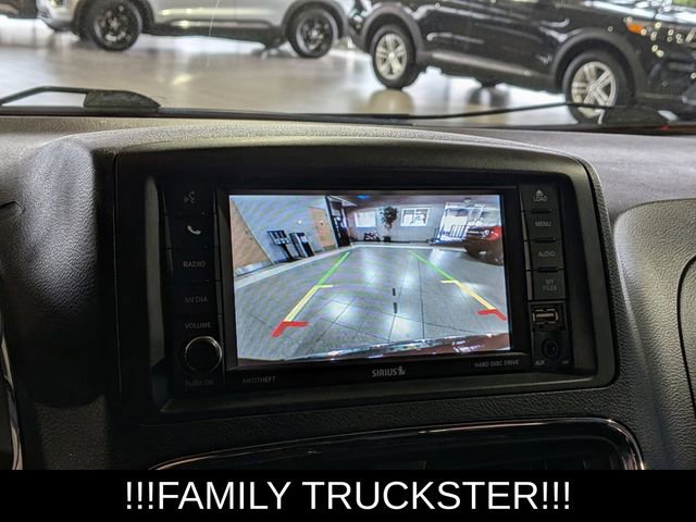 Used 2017 Dodge Grand Caravan GT image 37