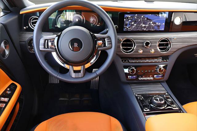 Certified 2024 Rolls-Royce Spectre w/ Leather Finishing Pack AWD/4WD image 17