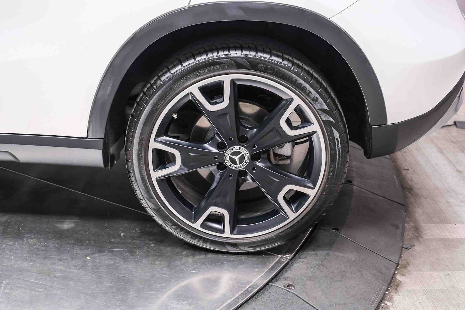 Certified 2020 Mercedes-Benz GLA 250 image 9