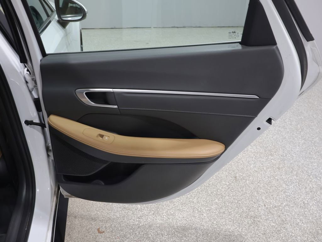 Used 2020 Hyundai Sonata Limited FWD image 21