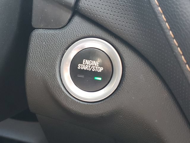 Certified 2020 Chevrolet Equinox Premier w/ LPO, Floor Liner Package FWD image 24