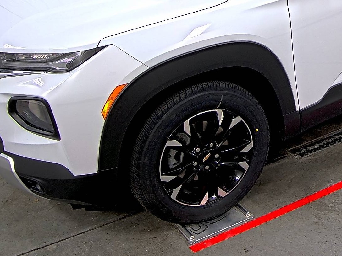 Certified 2023 Chevrolet TrailBlazer LT w/ Convenience Package image 7