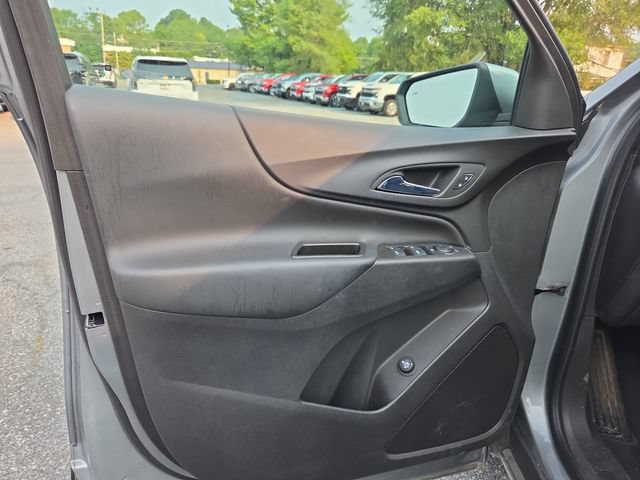 Used 2024 Chevrolet Equinox LT AWD/4WD image 11
