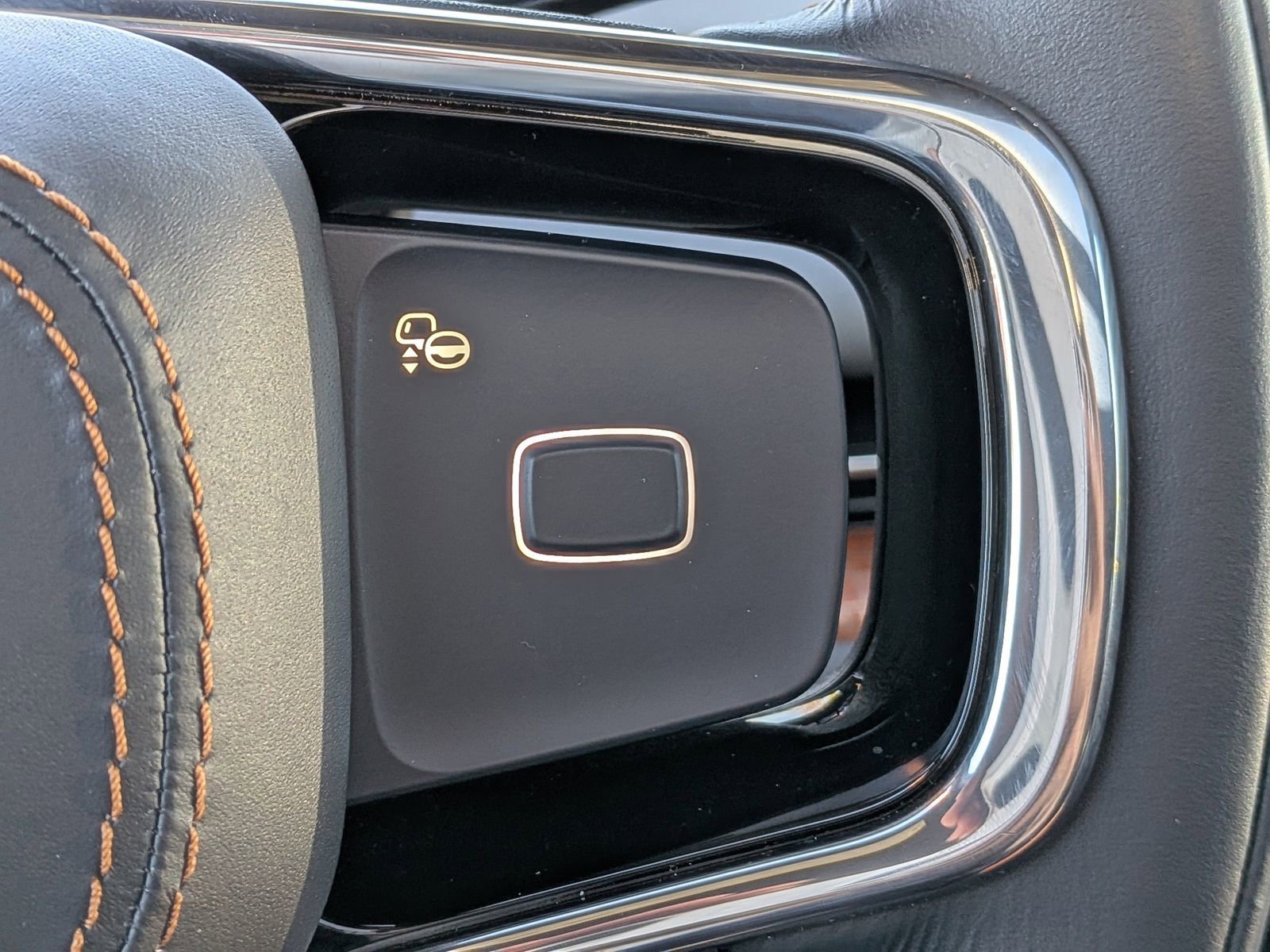 Certified 2025 Lincoln Navigator L Black Label image 33