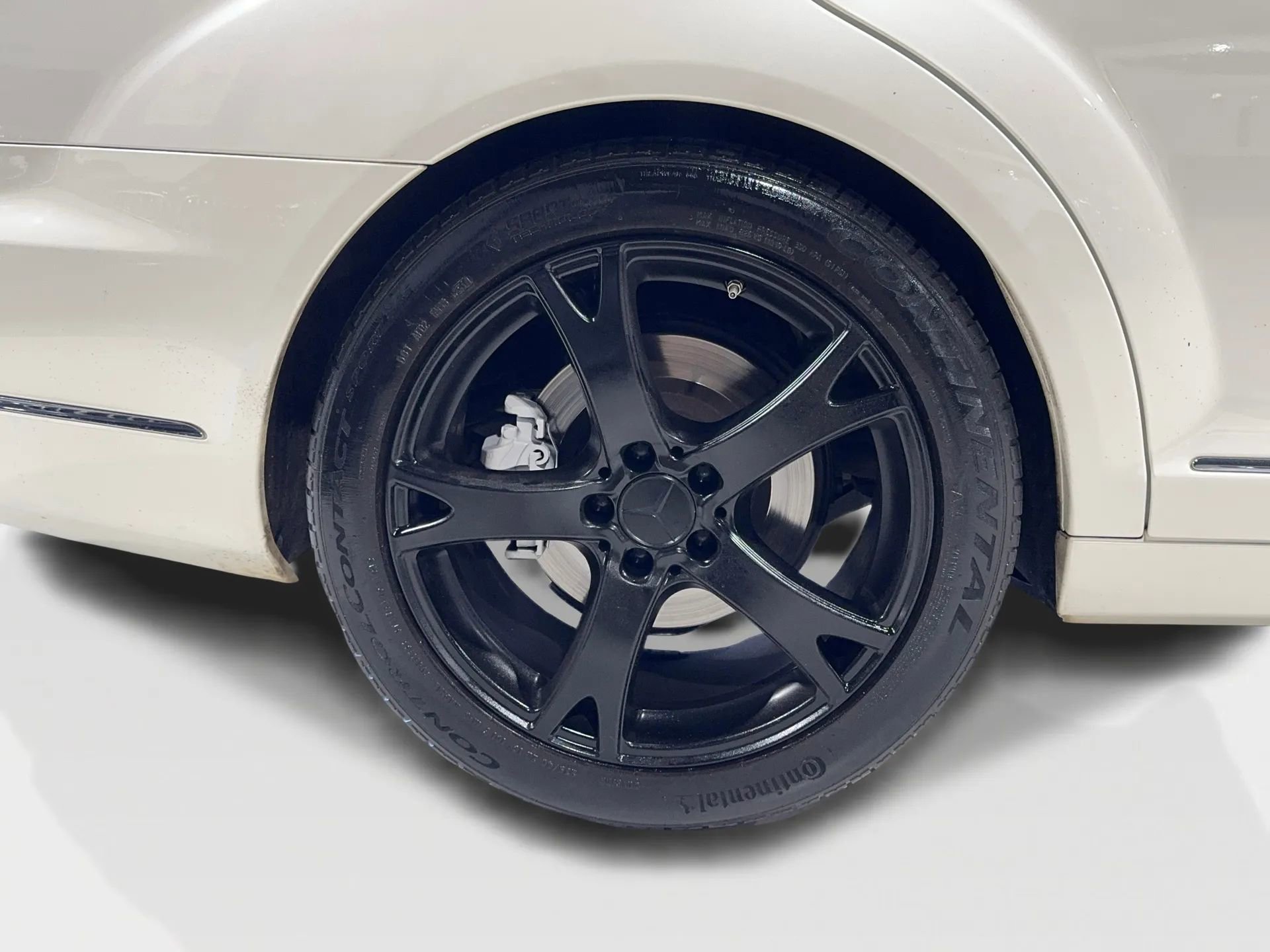 Used 2013 Mercedes-Benz S 550 image 33