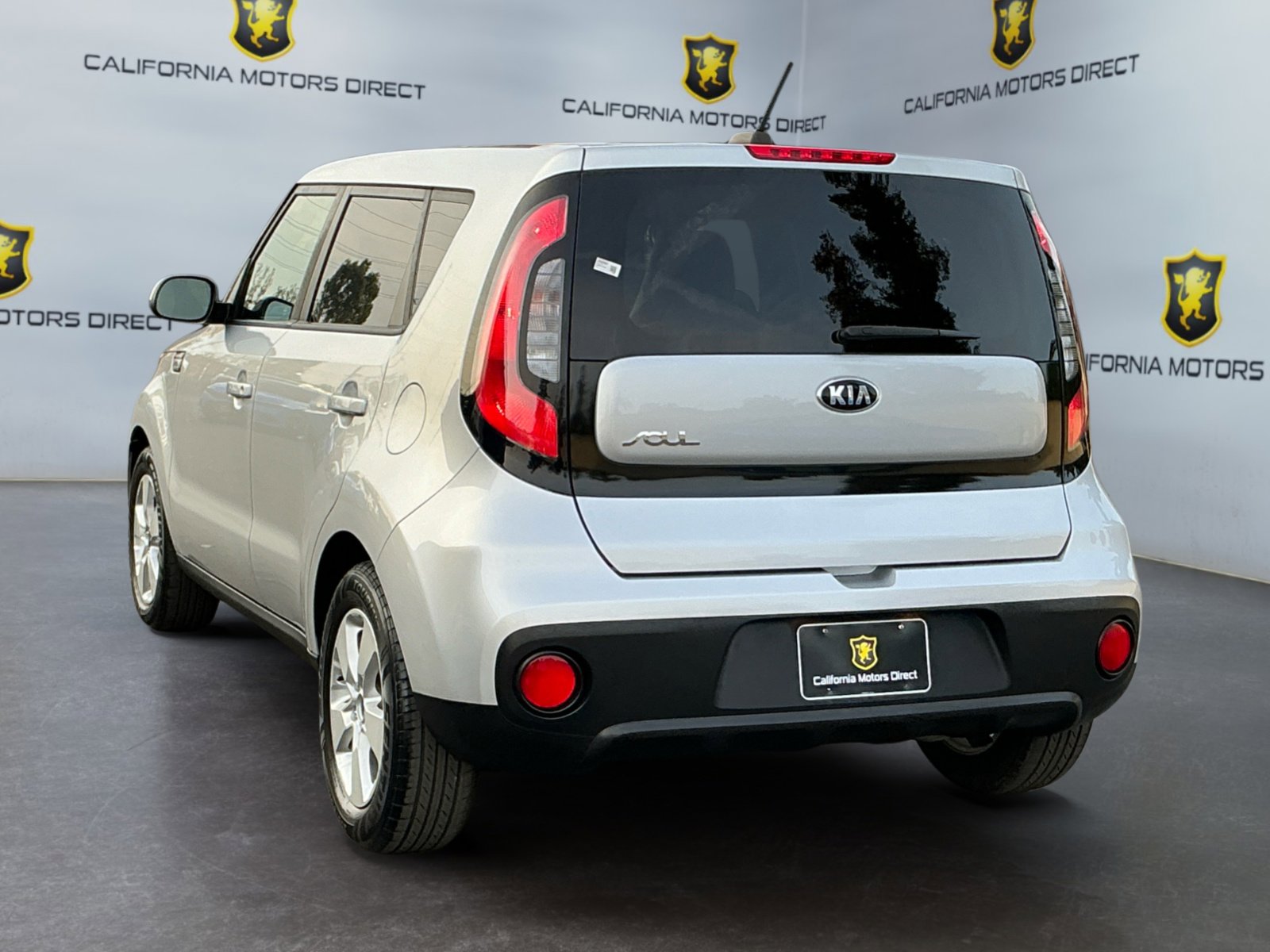 Used 2018 Kia Soul FWD image 7