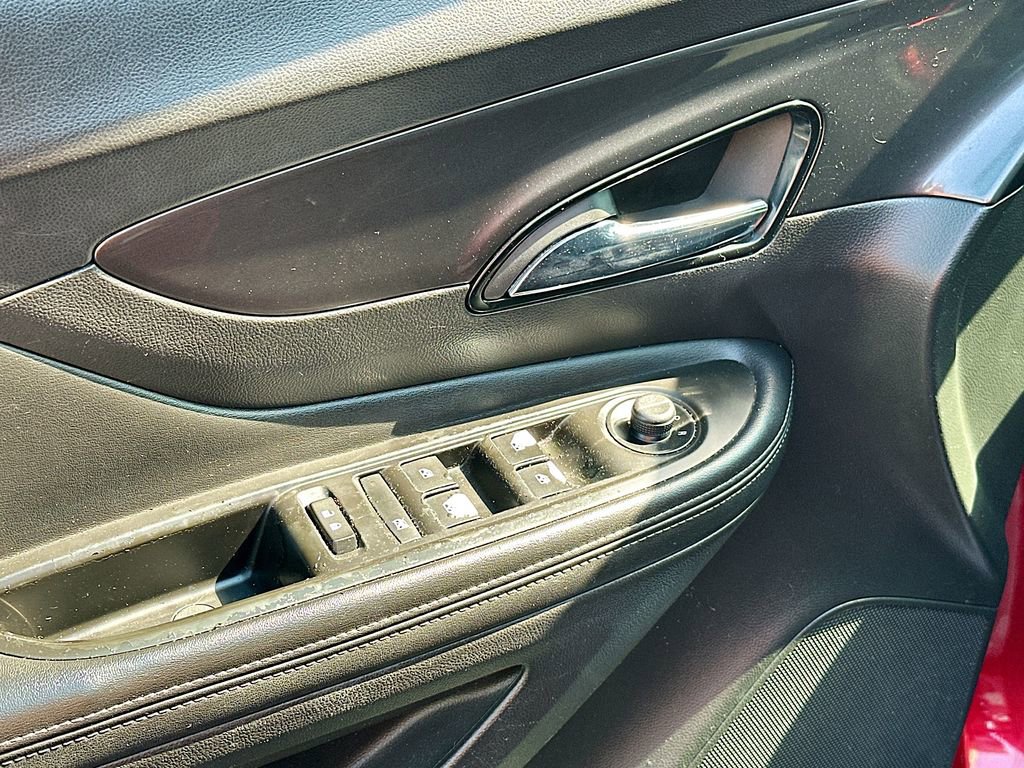 Used 2018 Buick Encore Preferred FWD image 21
