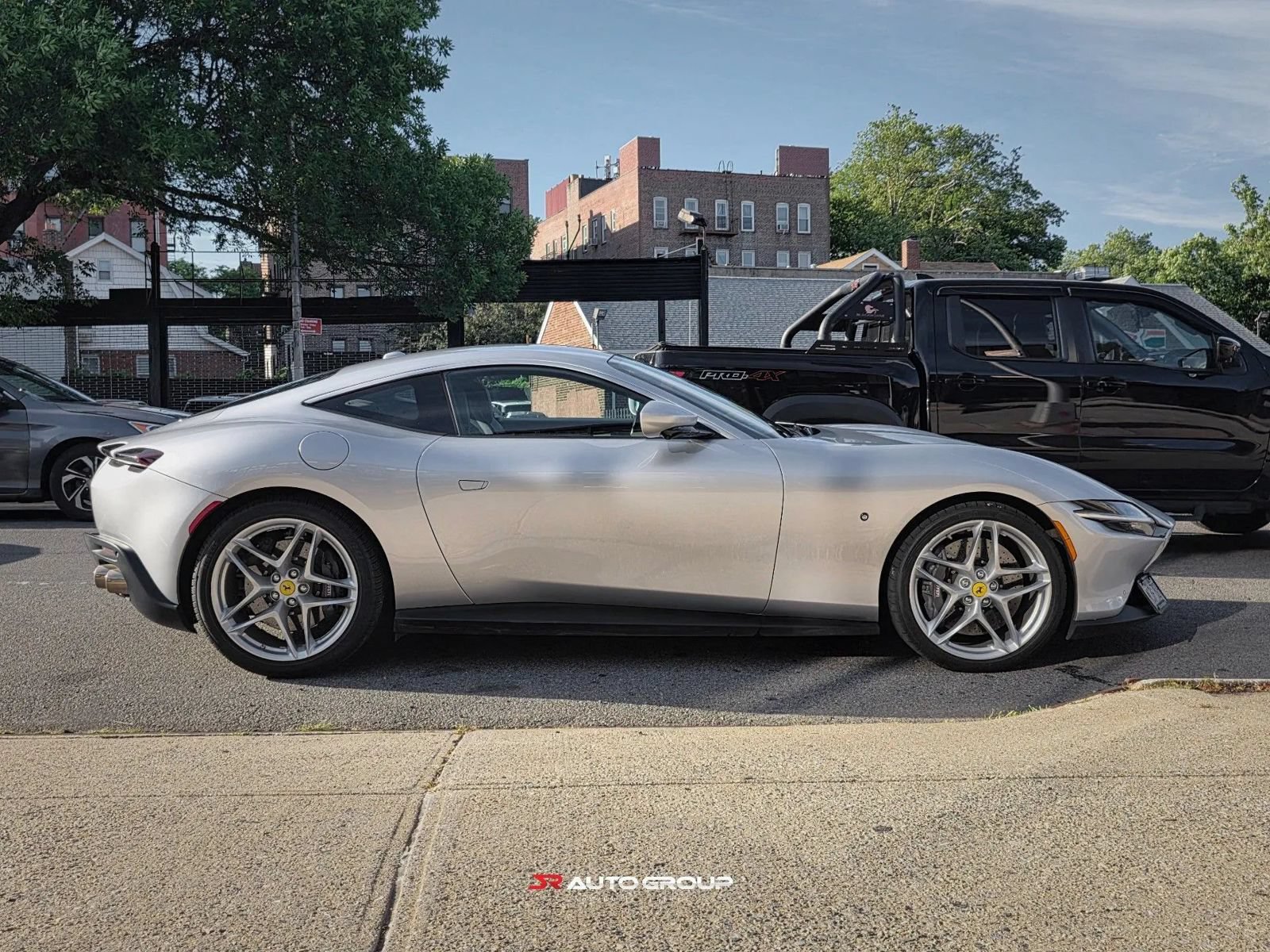 Used 2021 Ferrari Roma RWD image 4