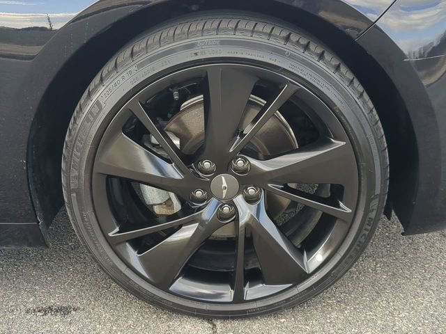 Used 2023 Genesis G70 2.0T w/ Sport Prestige Package image 10