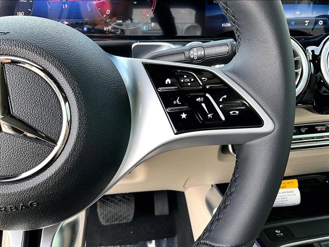 New 2026 Mercedes-Benz GLB 250 image 21