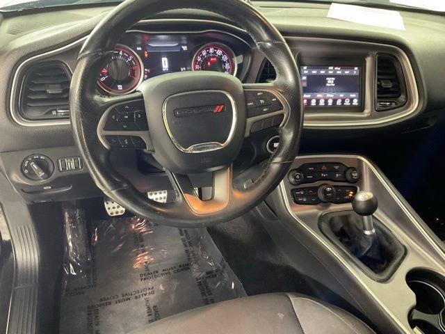 Used 2019 Dodge Challenger R/T RWD image 18
