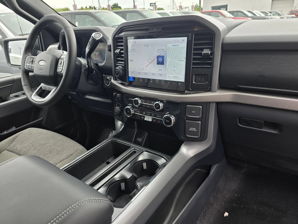 New 2026 Ford F150 XLT w/ Equipment Group 302A MID AWD/4WD image 9