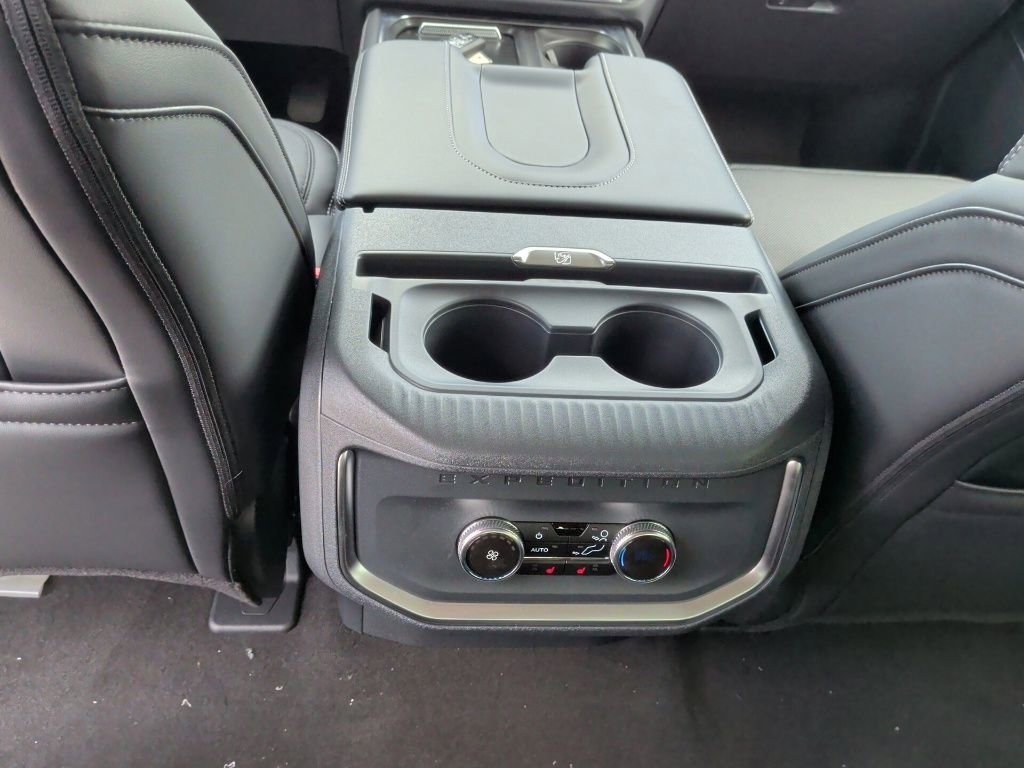 New 2026 Ford Expedition Max Platinum AWD/4WD image 40