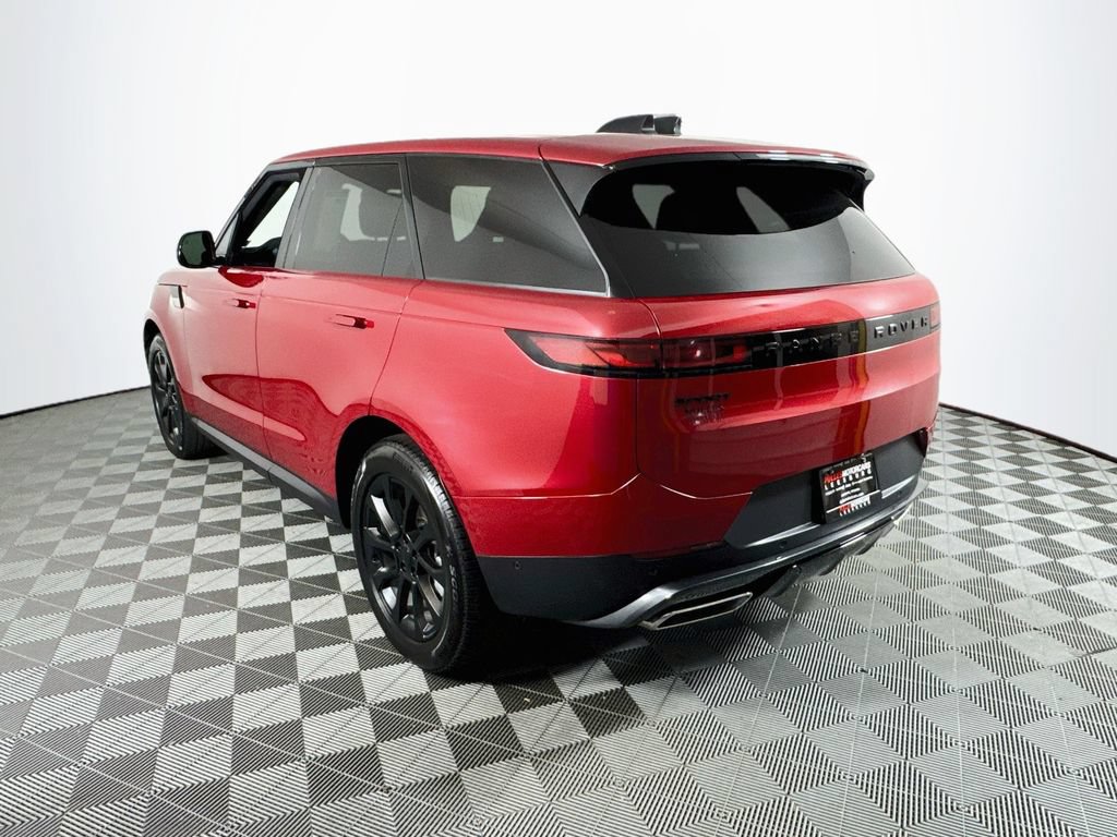 Used 2025 Land Rover Range Rover Sport SE AWD/4WD image 5