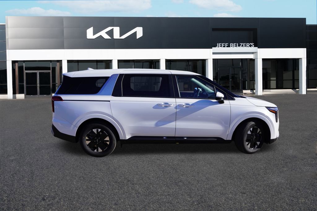 New 2026 Kia Carnival LXS FWD image 2