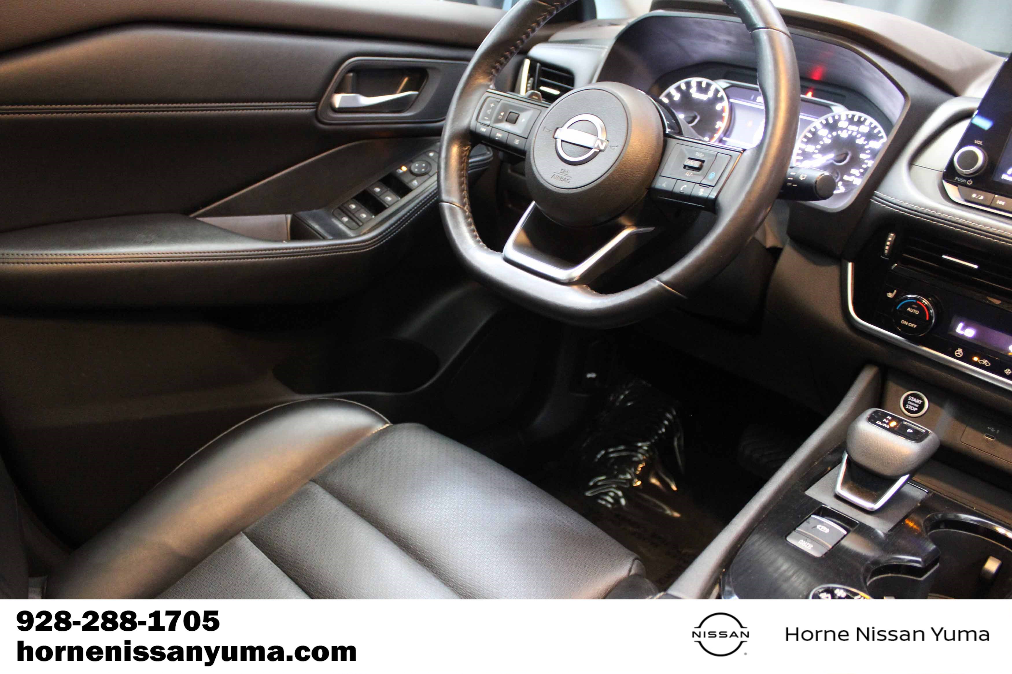 Used 2023 Nissan Rogue SV w/ SV Premium Package AWD/4WD image 10