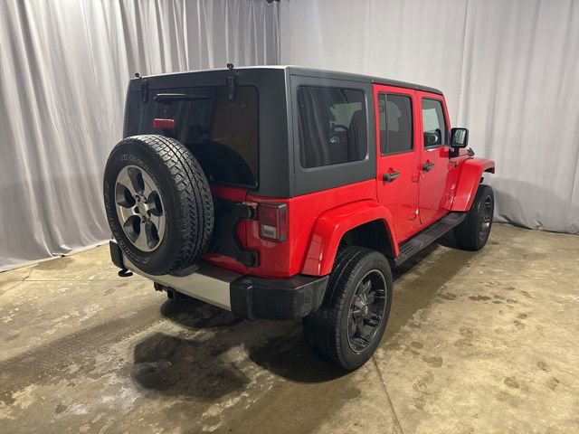Used 2013 Jeep Wrangler Unlimited Sahara AWD/4WD image 8