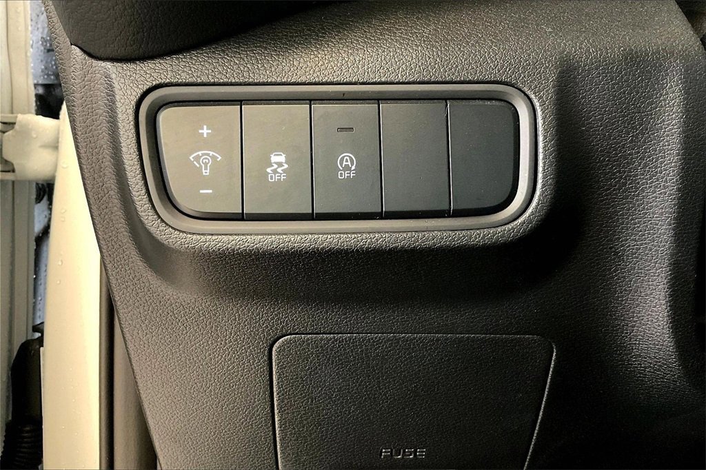 Used 2024 Kia Soul LX w/ Option Group 015 image 21