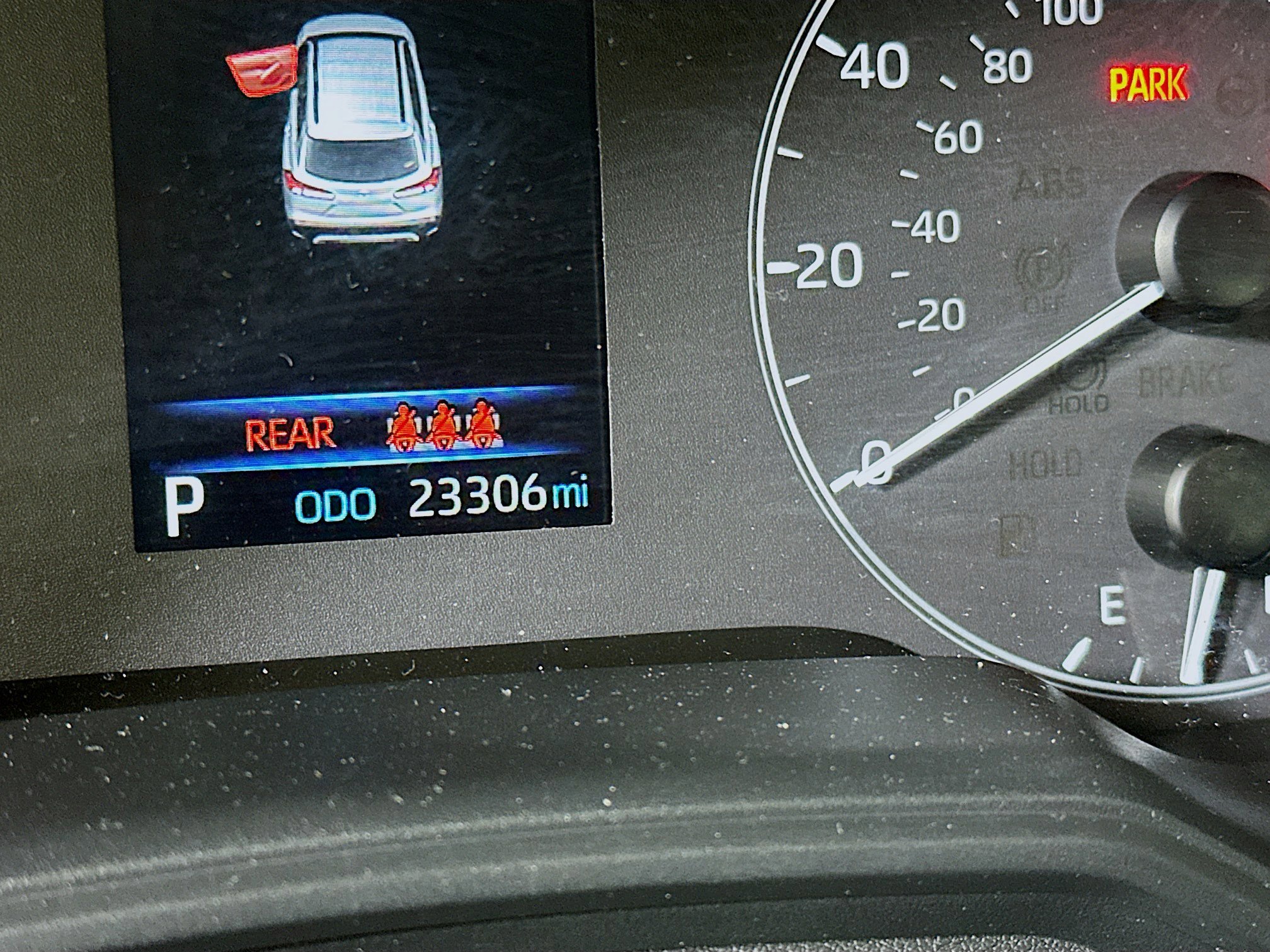 Used 2024 Toyota Corolla Cross LE w/ Moonroof Package image 19