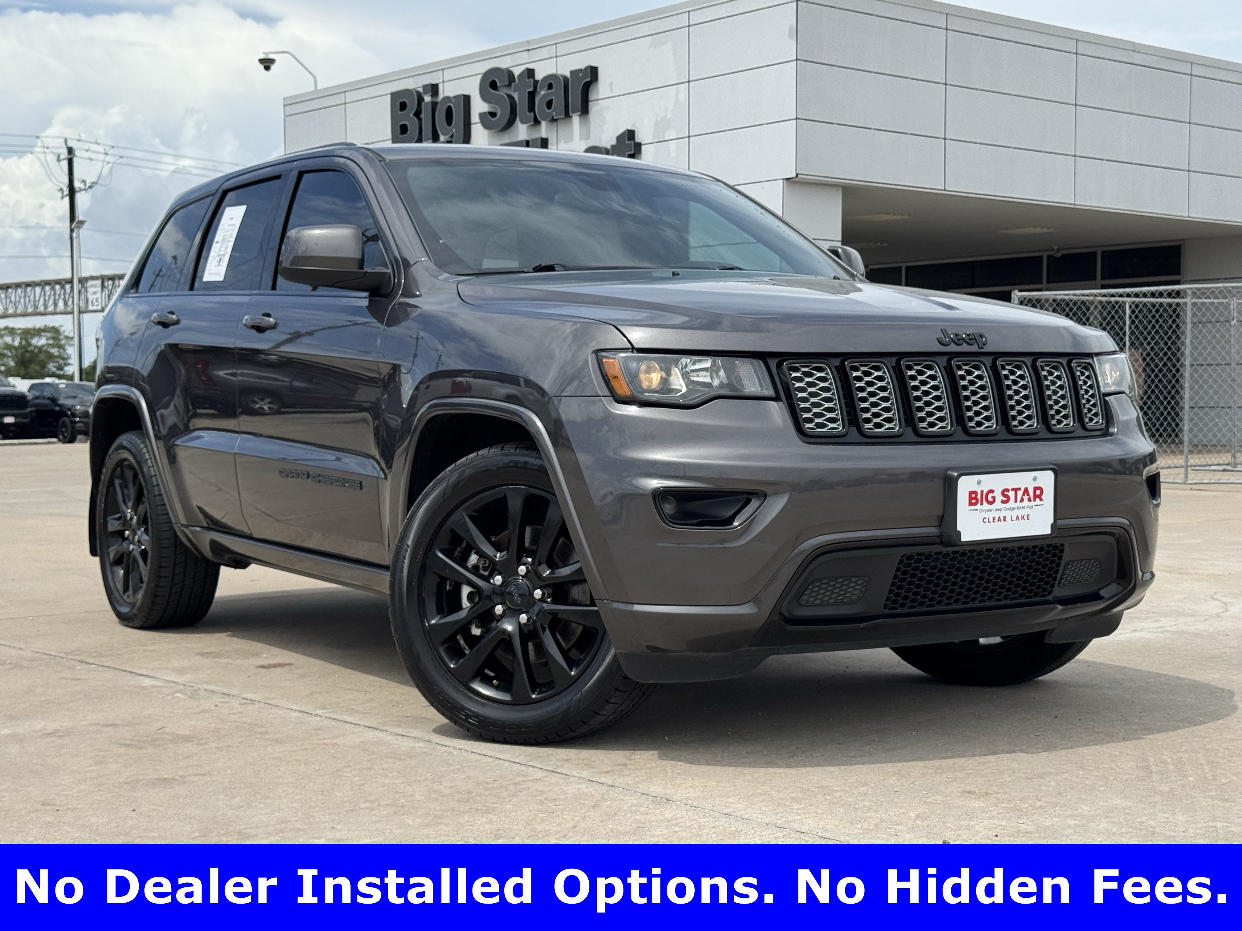 Used 2021 Jeep Grand Cherokee Laredo X RWD image 2