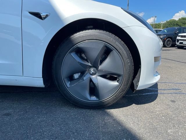 Used 2020 Tesla Model 3 Standard Range Plus RWD image 28