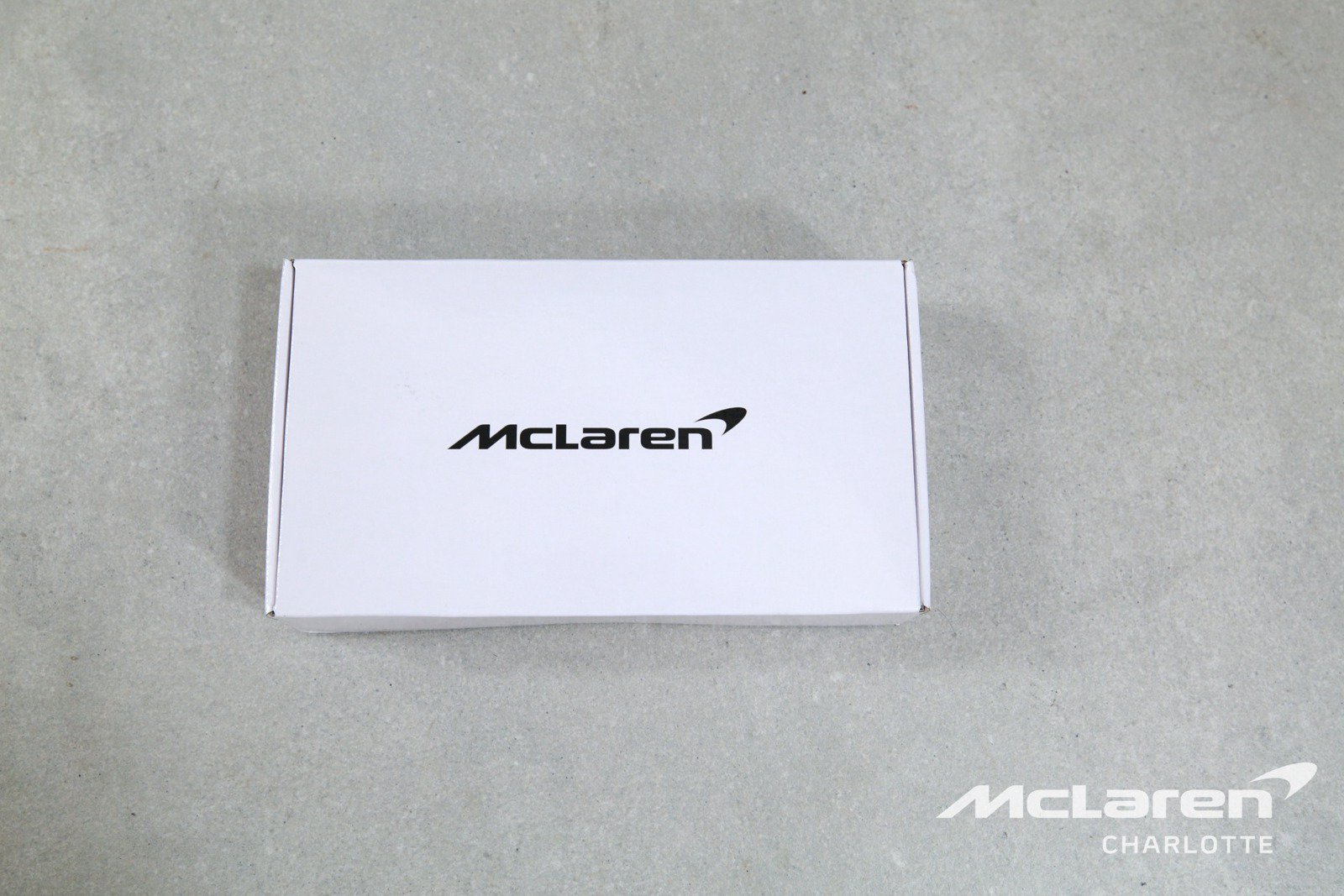 Used 2026 McLaren 750S Spider RWD image 22