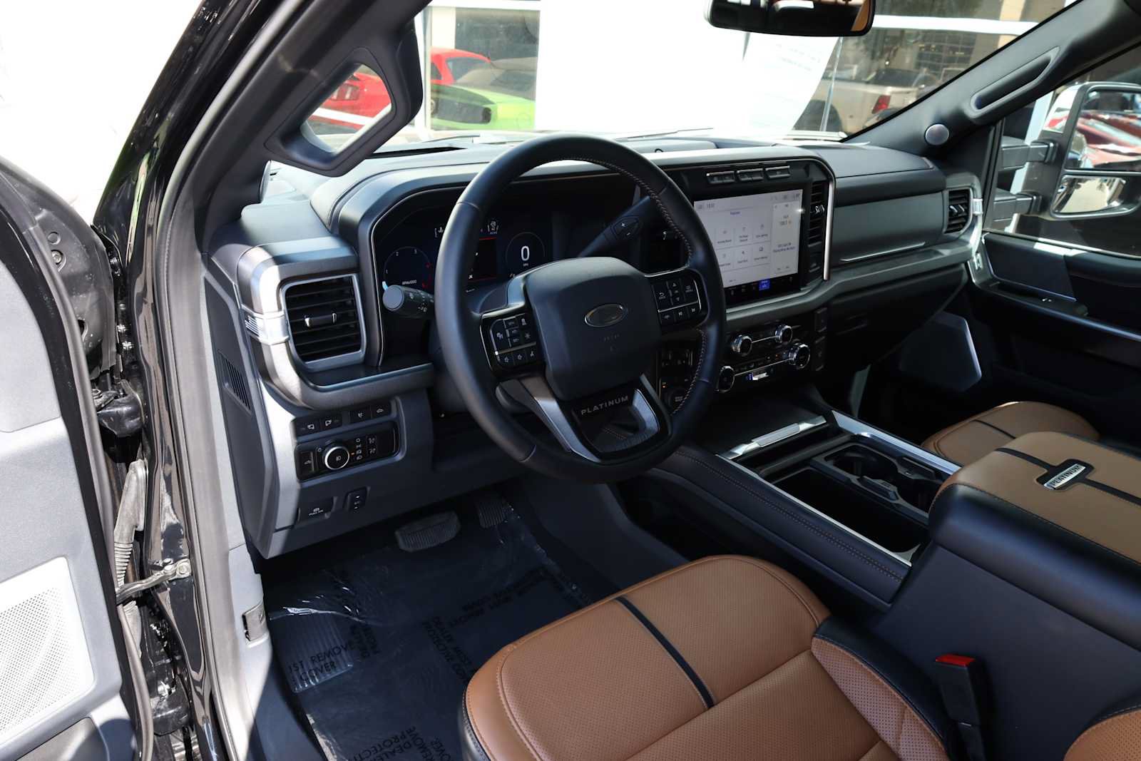 Used 2024 Ford F350 Platinum AWD/4WD image 3