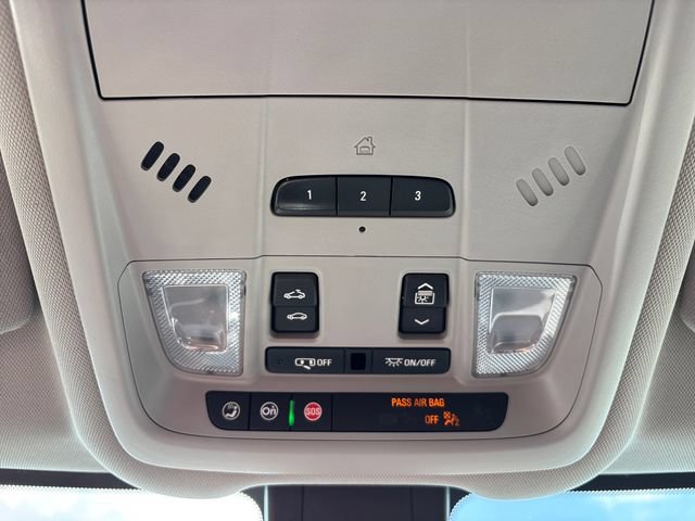 Used 2021 Chevrolet Equinox LT AWD/4WD image 14