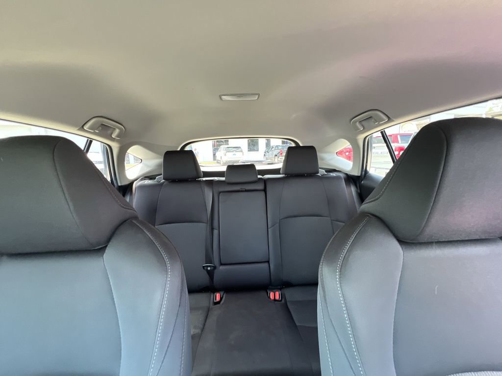 Used 2021 Toyota Venza LE image 14