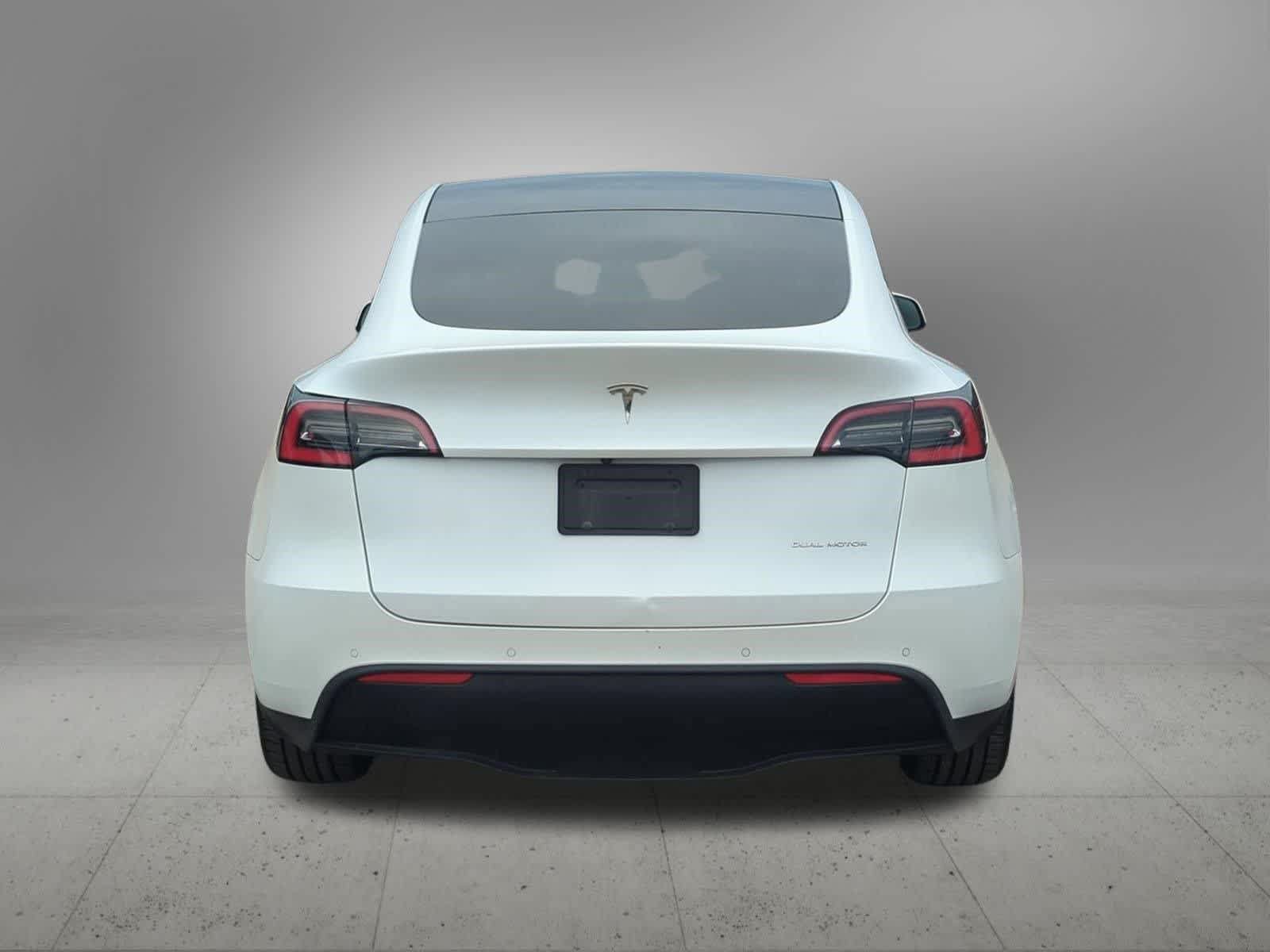 Used 2021 Tesla Model Y Long Range AWD/4WD image 5