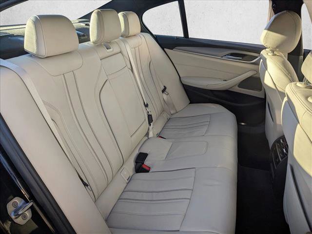 Used 2017 BMW 540i xDrive image 20