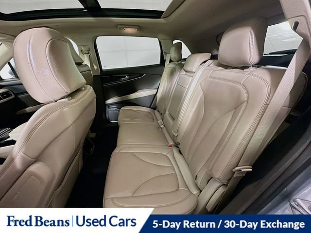 Used 2022 Lincoln Nautilus Reserve image 27