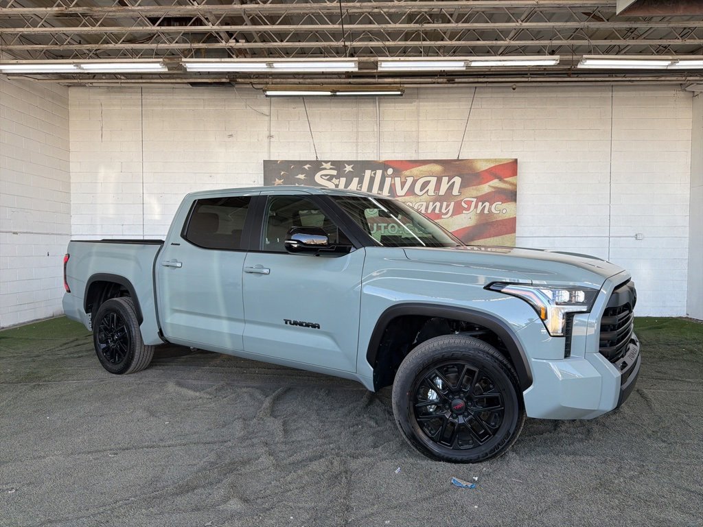 Used 2024 Toyota Tundra Limited image 8