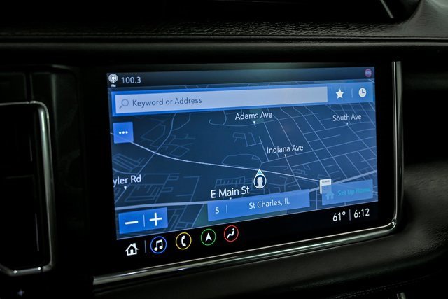 Used 2021 GMC Yukon Denali w/ Denali Premium Package image 25