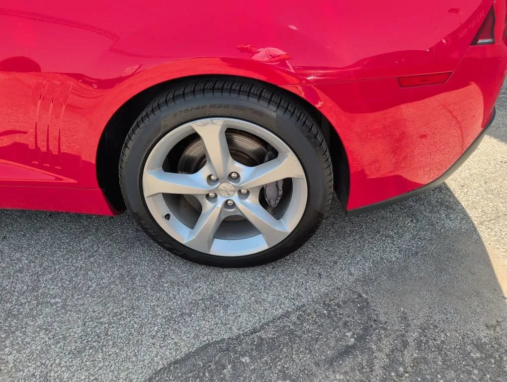 Used 2015 Chevrolet Camaro SS w/ RS Package RWD image 10